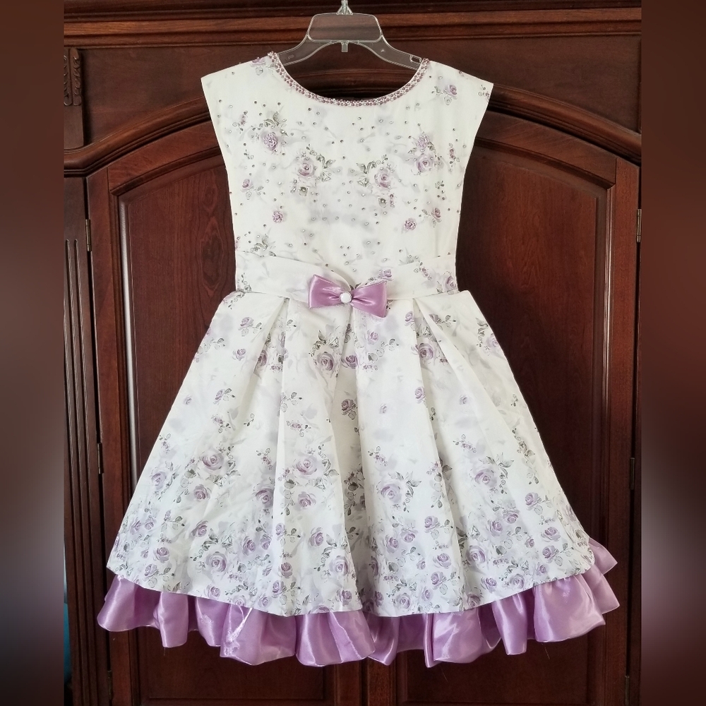 NWT Varsha Exclusive Lilac Floral Beaded Party Dress Size 10/12 (India 34)